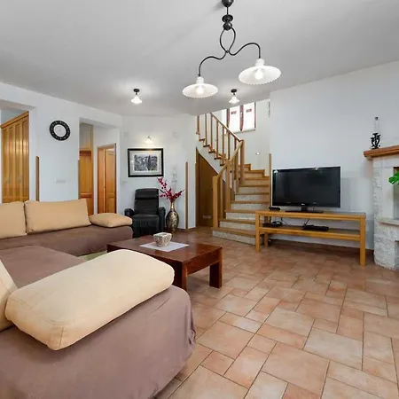 House Anka Jakici